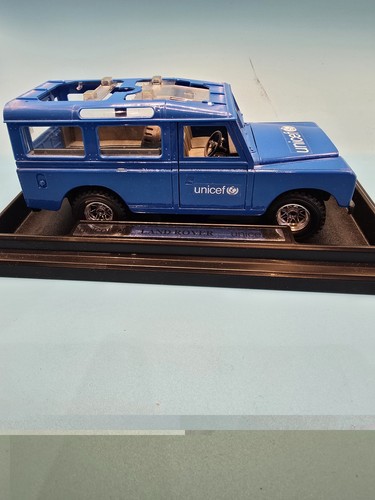 Bburago land rover unicef - rover,