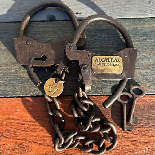 Alcatraz prison handcuffs - prison, 21"