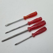 Set V12000 screwdrivers