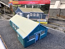 Hornby R9781 Skaledale 00 Gauge Village Hall Boxed. Priced to sell.