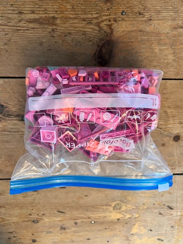 Lego pink bricks bundle - -,