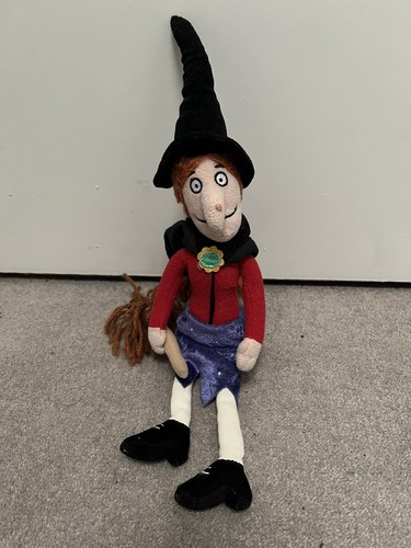Aurora room broom witch - a,