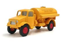 B&B Models 1/60 Scale No.19B - Bedford OY 350 Gallon Petrol Tanker - Cleveland