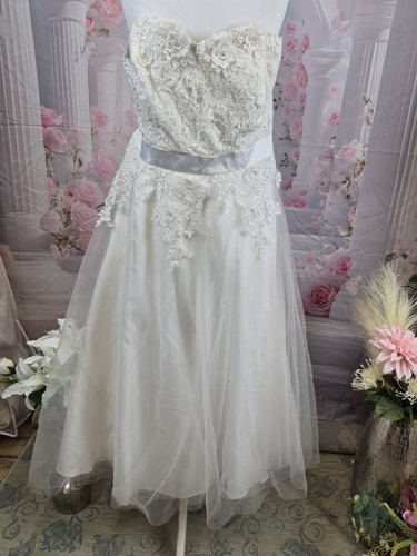 Ivory lace strapless - lace, wedding