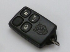 2000-2002 Jaguar XKR
