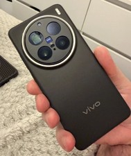 Vivo X200 Pro. Excellent Condition. Full Global Version 16/512GB. With Extras.