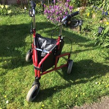 M. Three Wheeled Rollator