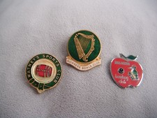 GUINNESS BULMERS & WATNEYS bowling club members vintage enamel pin badges