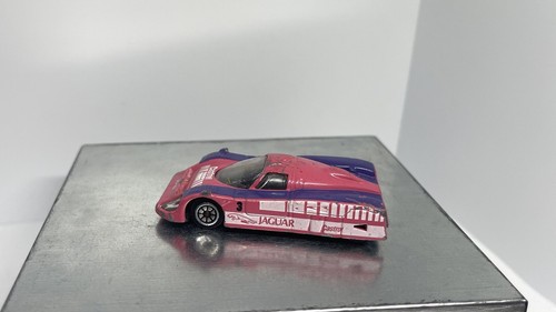 Corgi jaguar pink - pink, purple