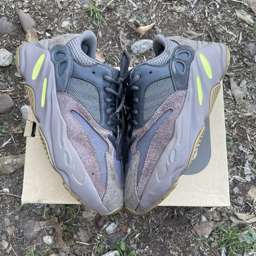 Yeezy 700 boost - yeezy,