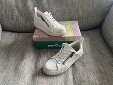Ladies Moshulu Dawlish Zip Trainers Chunky Sole White UK 6 Used EU 39 with Box