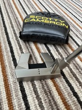 Scotty Cameron Phantom 5.2