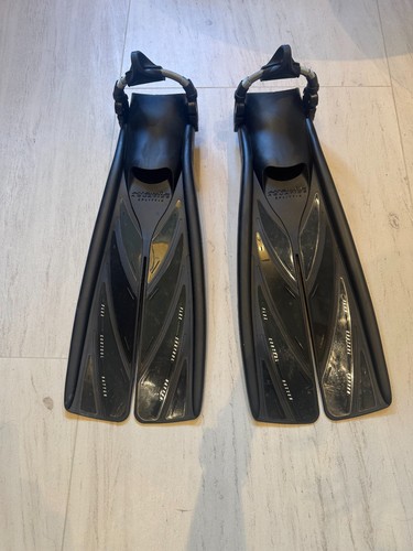 Atomic aquatics split fins - atomic,