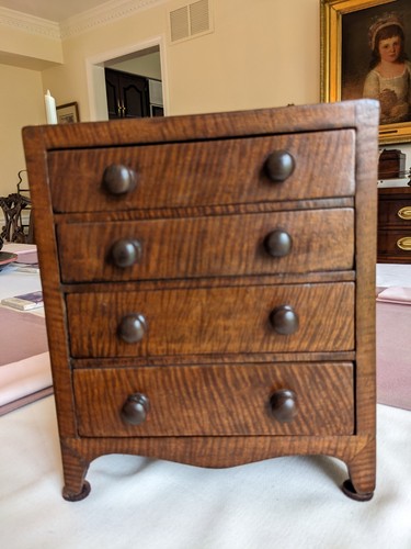 Rare miniature antique - rare,