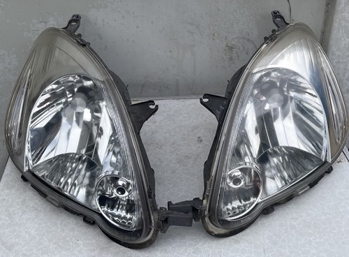 Headlights toyota yaris - headlights,