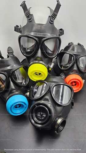 Kinkyrubberdoc gas mask fm11 - kinkyrubberdoc,