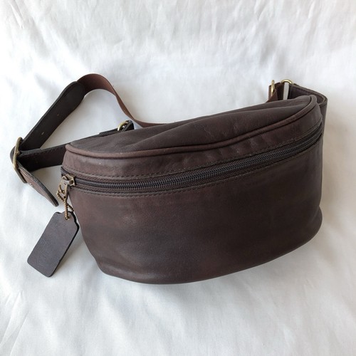 Vintage coach canteen - vintage,