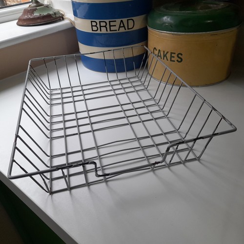 Grey wire letter tray - 1,