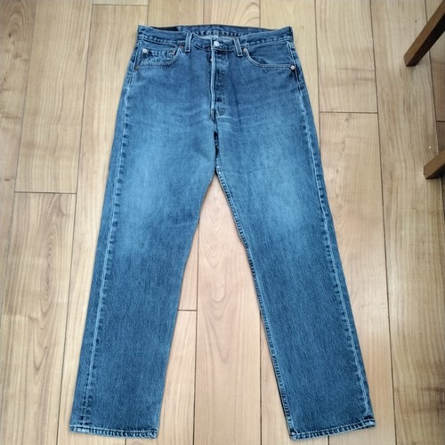 Levi ladies 501 - vintage, "made
