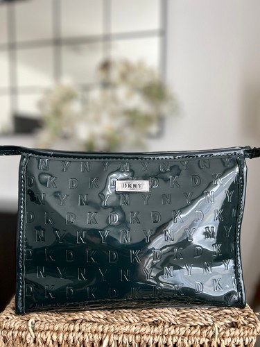 Dkny monogram make bag - make-up,