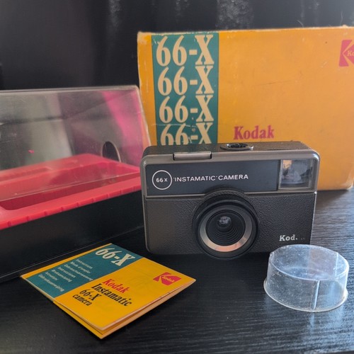Kodak instamatic vintage - 66-x,