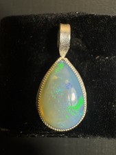 Ethiopian Opal Gemstone