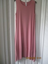 Marla Wynne sleeveless long