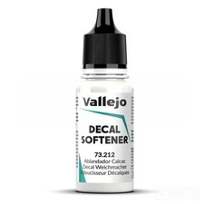 Vallejo Decal Medium Solution