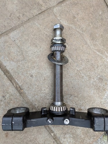 Triumph sprint 900 t300 bottom - triumph,