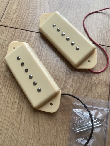 Dog ear electric guitar - p-90, ear"