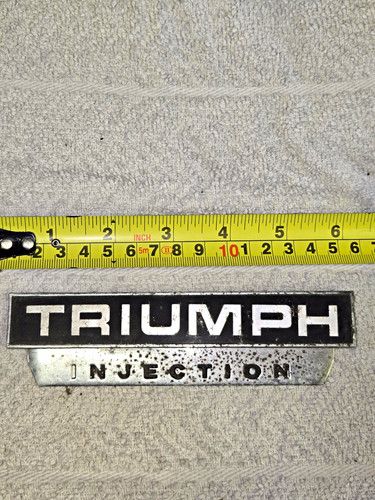 Triumph badge classic - badge,