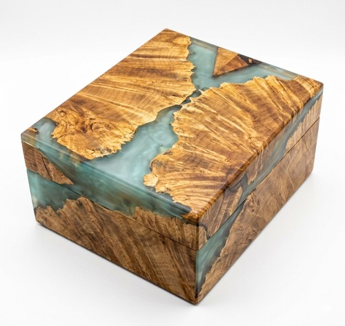 Cigar humidor - humidor,