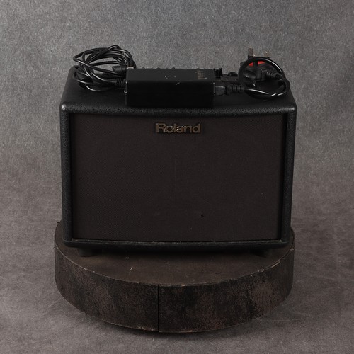 Roland 2nd hand - ac-33,