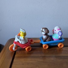 Fisher-Price Little People Lot Trike Wagon Duck Nurse Hairdresser Dog 2009-12