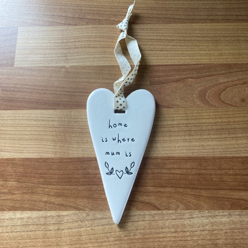 White ceramic hanging - x,