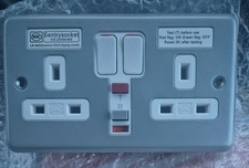 MK Sentry Double Socket