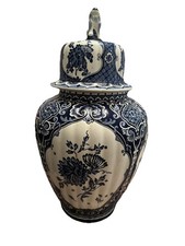 Delft Blue style ginger jar