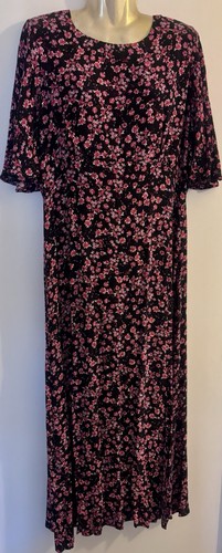 Bnwt stylecheat s - bnwt, 40’s