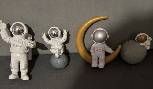 Astronaut figures white - 4,
