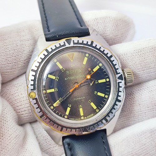 Vintage soviet watch vostok - ⭐vintage,