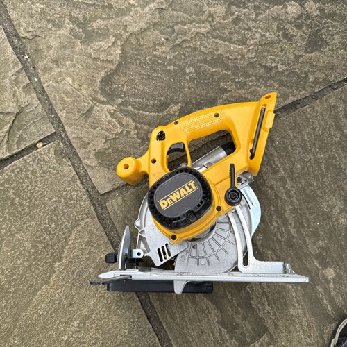 Dewalt cordless circalur saw - circalur,