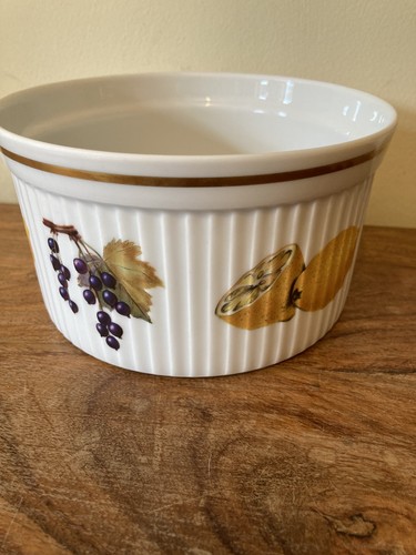 Evesham royal worcester - evesham,