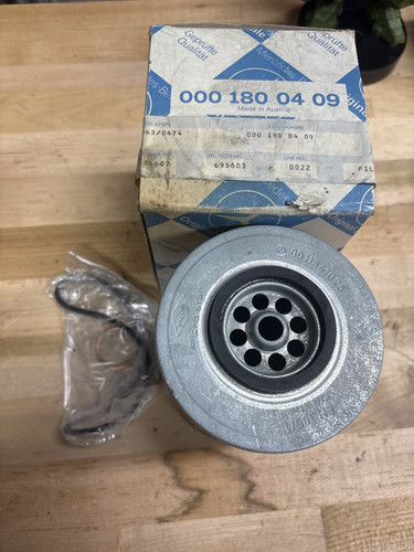 Nos oem mercedes engine oil - nos,