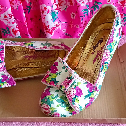 Irregular choice floral - choice,