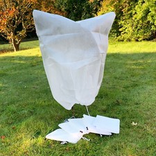 6 x Frost Plant Protection Bags 70gsm Fleece Winter Cover Plants Garden 110x90cm