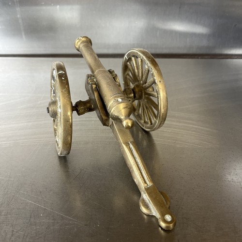Vintage brass decorative - brass,