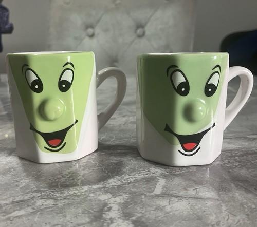 Pair vintage novelty face - vintage, mugs