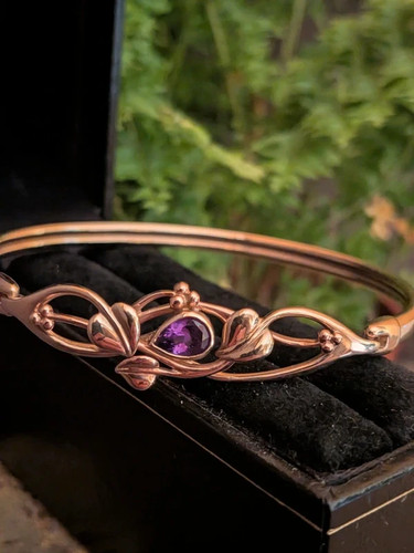 Clogau 9ct amethyst bangle - amethyst,
