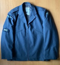 BRITISH RAF ROYAL AIR FORCE 1972 PATTERN MAN’S UNIFORM JACKET W/INSIGNIA 188/104