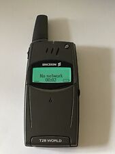 Ericsson T28 World - (2000) - Powers Up - Good Condition - Dualband 900/1900mhz